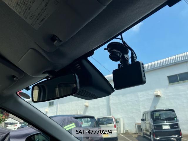 Toyota PIXIS EPOCH 2018-06 8628361-14