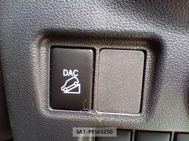Toyota PIXIS JOY 2017-03 6682817-26