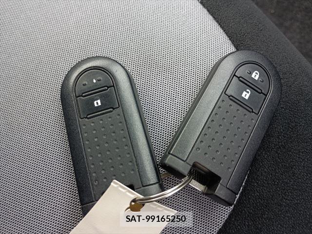Toyota PIXIS JOY 2017-03 6682817-28