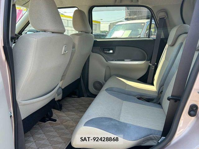 Toyota PIXIS JOY 2017-12 6911127-24