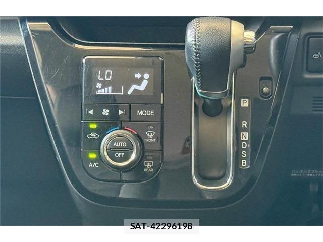 Toyota PIXIS JOY 2018-03 7878759-16