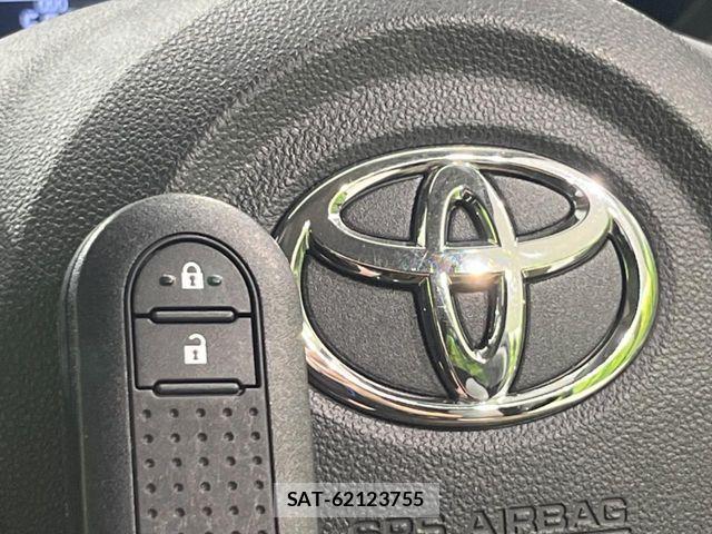 Toyota PIXIS JOY 2017-06 8337374-7