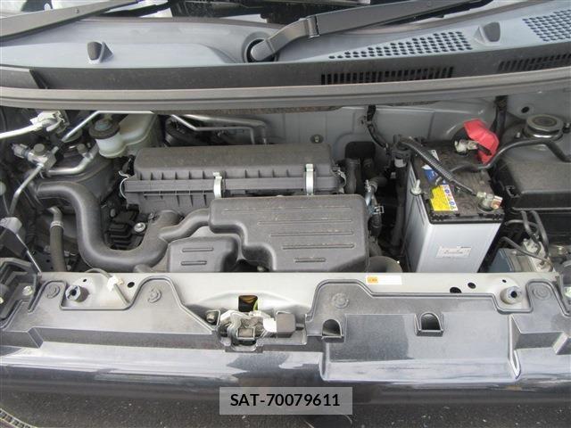 Toyota Pixis Mega 2020-01 1422362-13