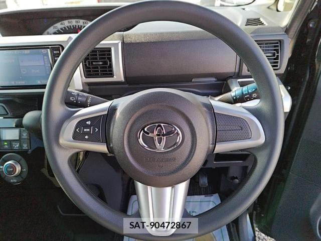 Toyota Pixis Mega 2017-05 3383392-19