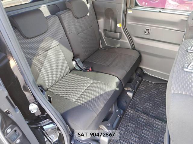 Toyota Pixis Mega 2017-05 3383392-22