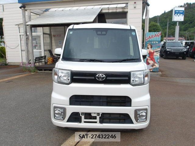 Toyota Pixis Mega 2018-11 7329323-1