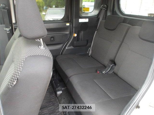 Toyota Pixis Mega 2018-11 7329323-6