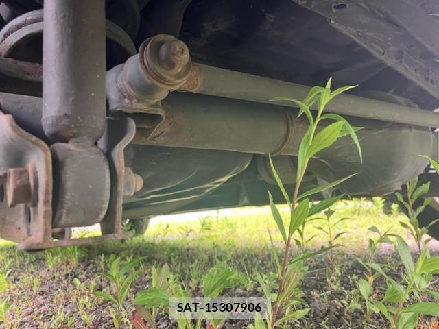 Toyota Pixis Mega 2016-10 7727188-11