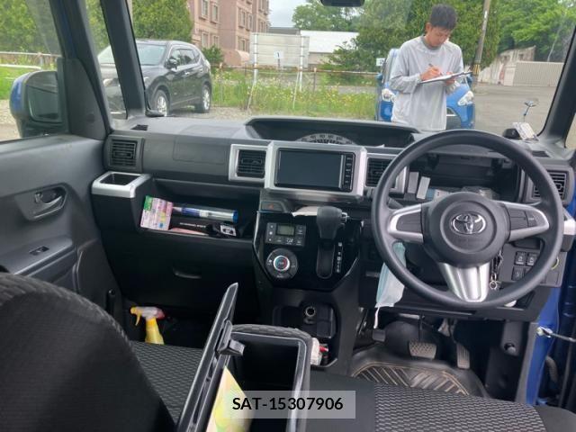 Toyota Pixis Mega 2016-10 7727188-18