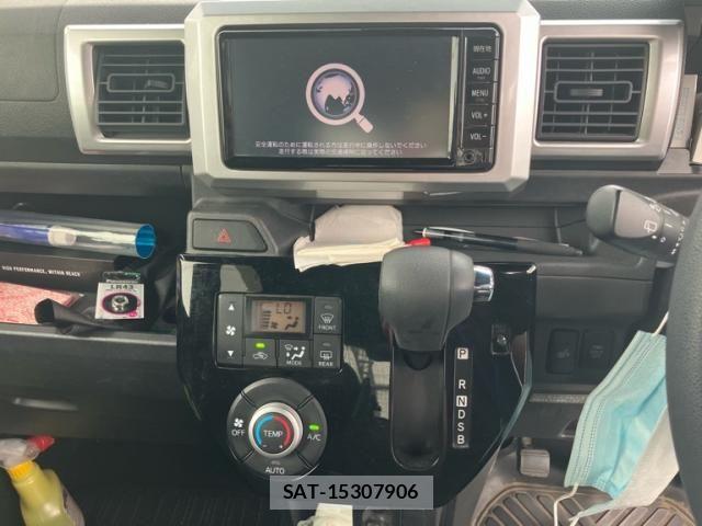 Toyota Pixis Mega 2016-10 7727188-21