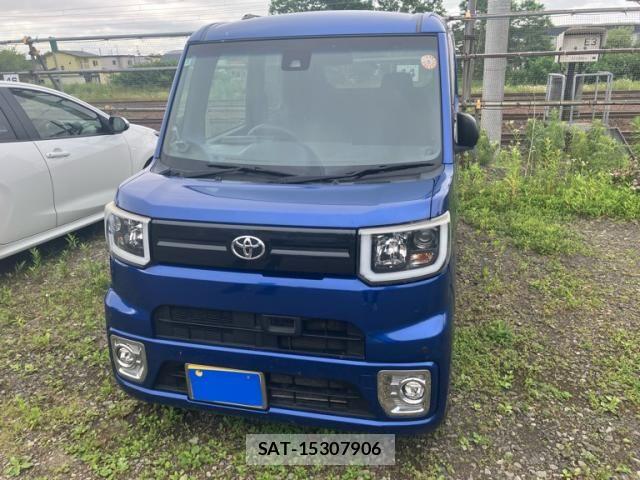 Toyota Pixis Mega 2016-10 7727188-2