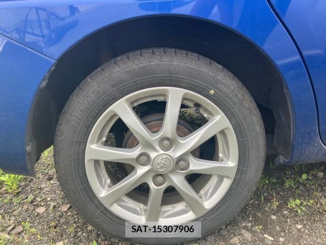 Toyota Pixis Mega 2016-10 7727188-4