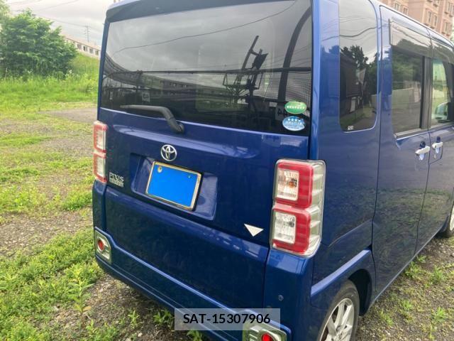 Toyota Pixis Mega 2016-10 7727188-7