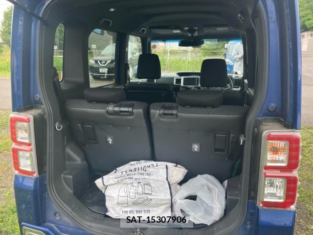 Toyota Pixis Mega 2016-10 7727188-8