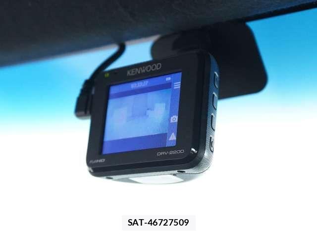 Toyota Pixis Mega 2017-09 7980569-14