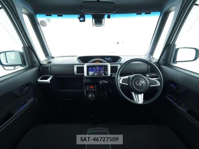 Toyota Pixis Mega 2017-09 7980569-4