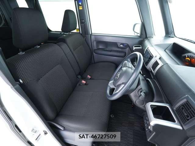 Toyota Pixis Mega 2017-09 7980569-5