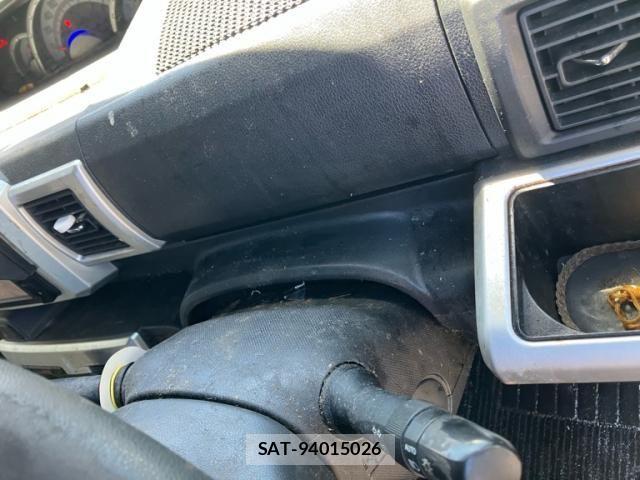 Toyota Pixis Mega 2016-03 8355331-26