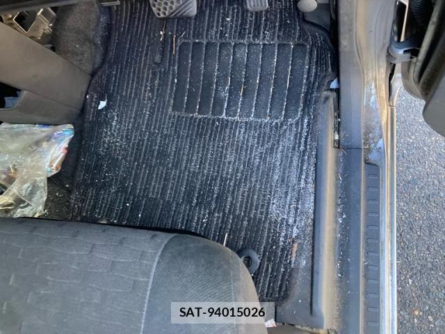 Toyota Pixis Mega 2016-03 8355331-27