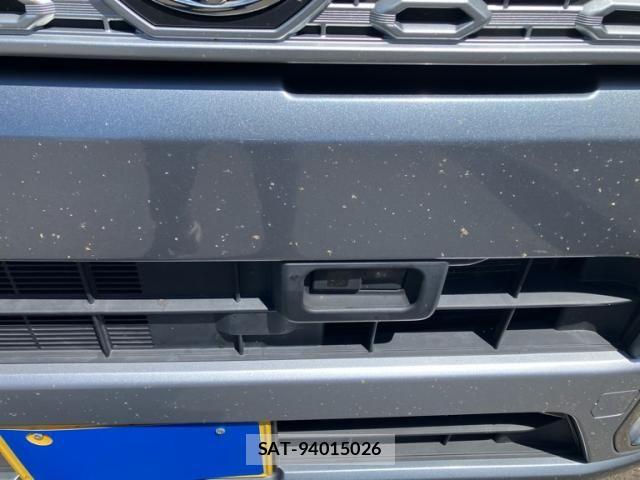 Toyota Pixis Mega 2016-03 8355331-3