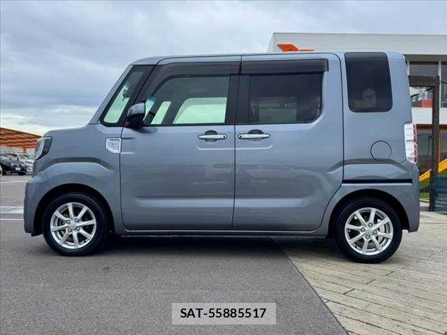 Toyota Pixis Mega 2017-12 8881539-10