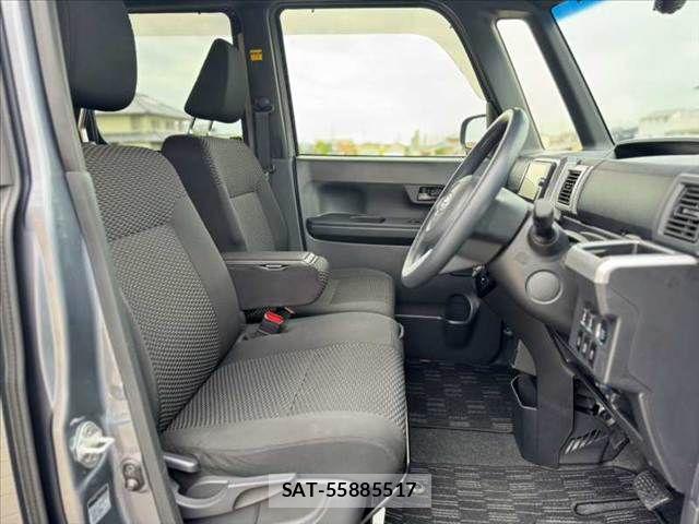 Toyota Pixis Mega 2017-12 8881539-15