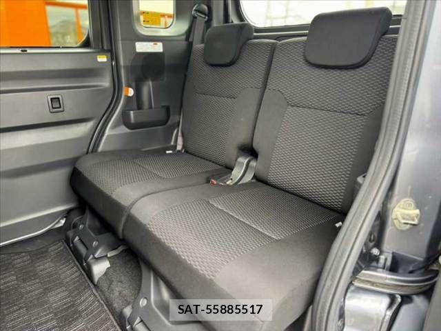 Toyota Pixis Mega 2017-12 8881539-17