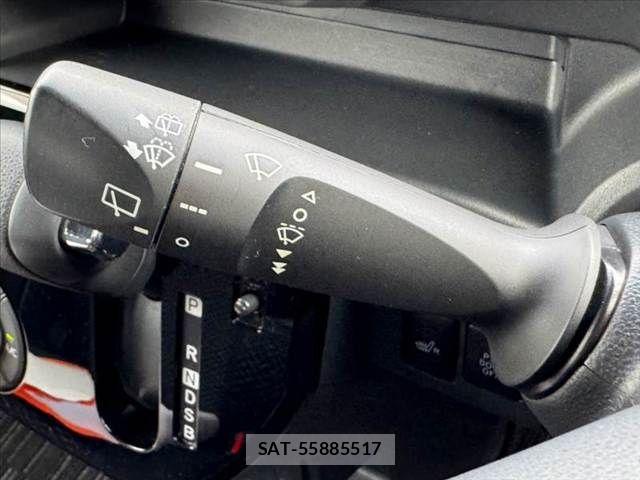Toyota Pixis Mega 2017-12 8881539-23