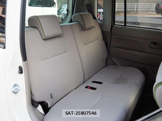 Toyota PIXIS SPACE 2013-09 731352-13