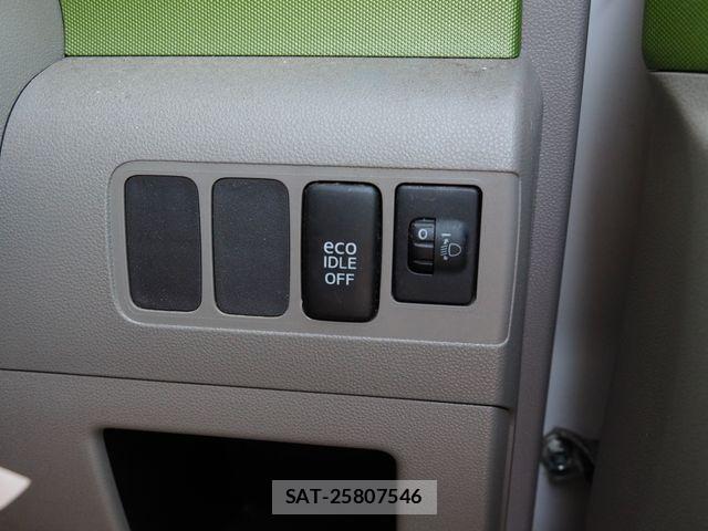 Toyota PIXIS SPACE 2013-09 731352-18