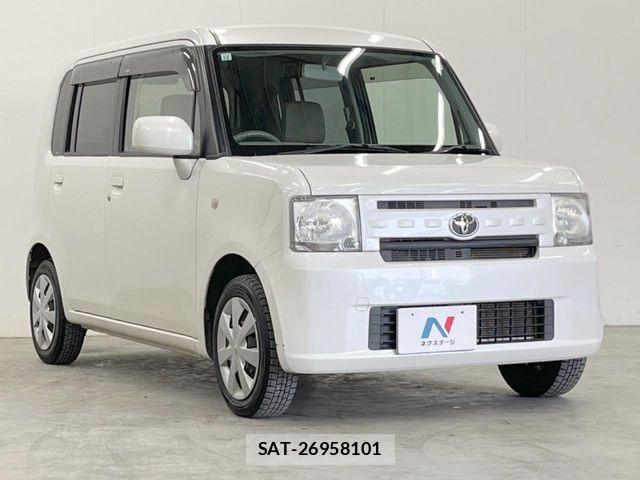 Toyota PIXIS SPACE 2015-12 2213999-16