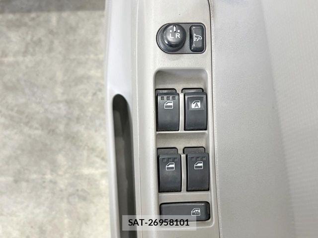 Toyota PIXIS SPACE 2015-12 2213999-6