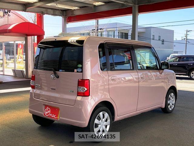 Toyota PIXIS SPACE 2014-10 4599232-4