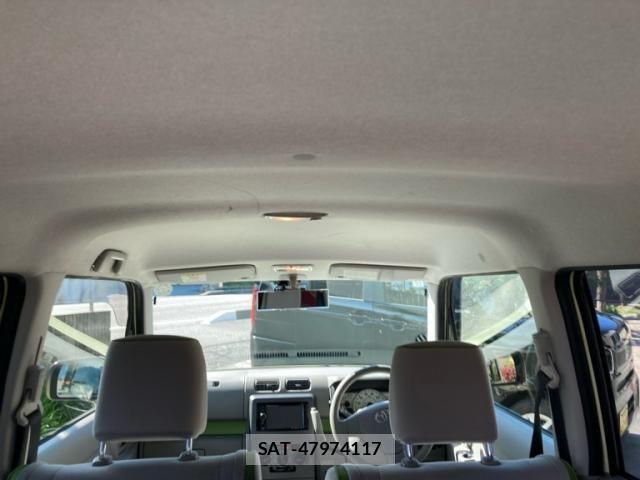 Toyota PIXIS SPACE 2013-11 6614117-13