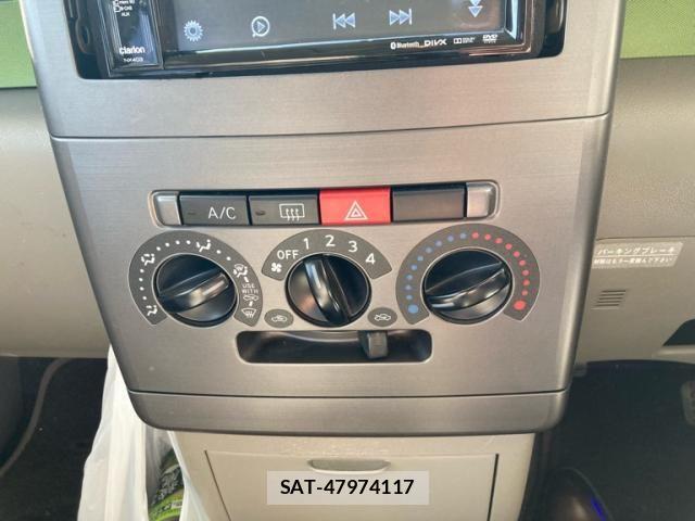 Toyota PIXIS SPACE 2013-11 6614117-16