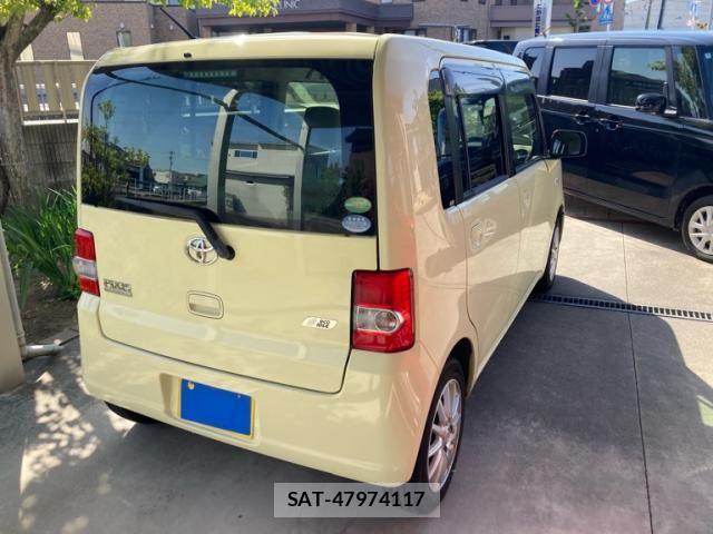 Toyota PIXIS SPACE 2013-11 6614117-1
