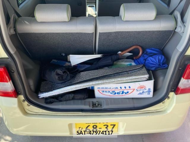 Toyota PIXIS SPACE 2013-11 6614117-8