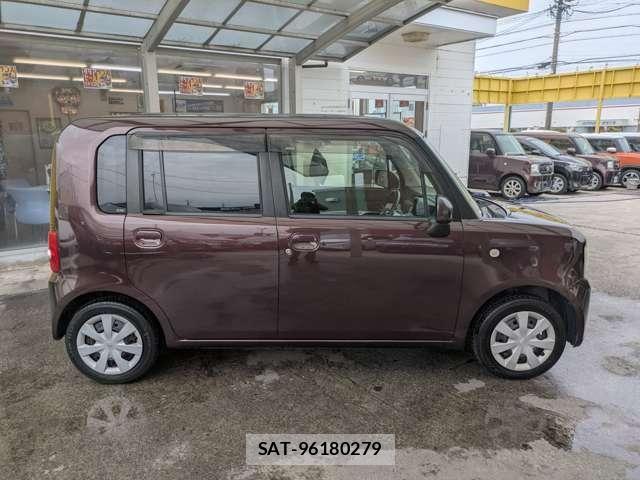 Toyota PIXIS SPACE 2013-03 6717049-20