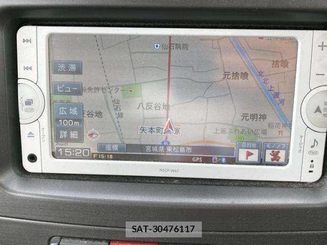Toyota PIXIS SPACE 2013-09 7223518-26