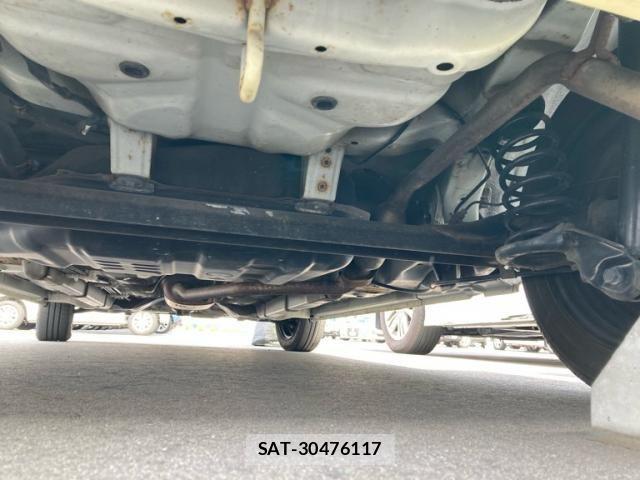 Toyota PIXIS SPACE 2013-09 7223518-5