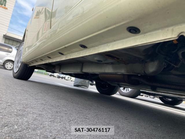 Toyota PIXIS SPACE 2013-09 7223518-6