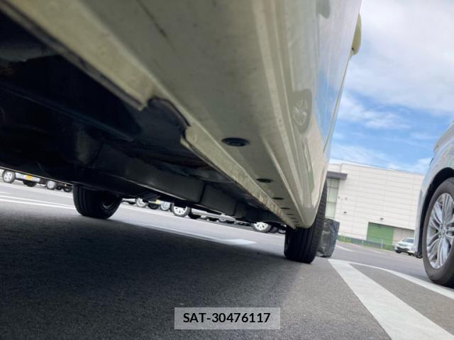 Toyota PIXIS SPACE 2013-09 7223518-7