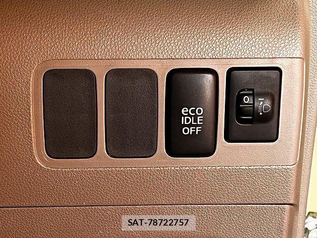 Toyota PIXIS SPACE 2015-03 7272695-10