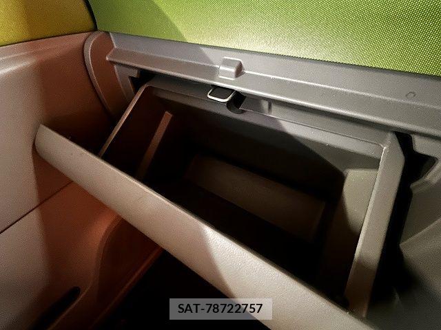 Toyota PIXIS SPACE 2015-03 7272695-17