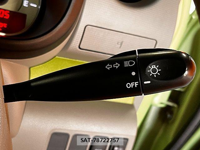 Toyota PIXIS SPACE 2015-03 7272695-22