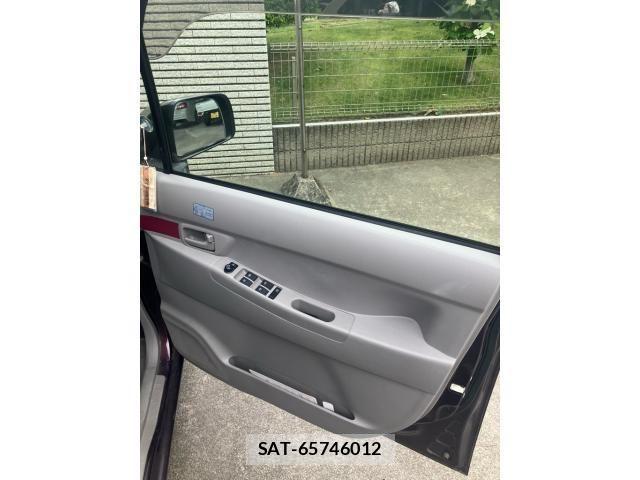 Toyota PIXIS SPACE 2013-07 7329331-15