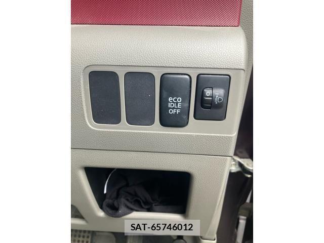Toyota PIXIS SPACE 2013-07 7329331-19