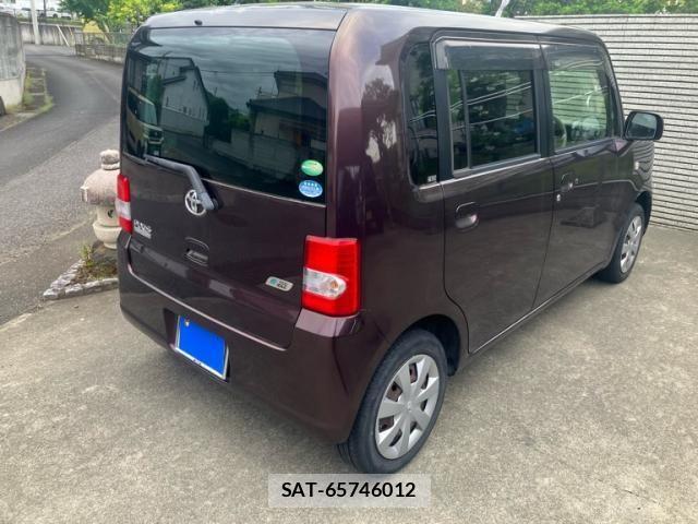 Toyota PIXIS SPACE 2013-07 7329331-2