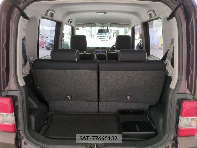 Toyota PIXIS SPACE 2015-04 7329332-6