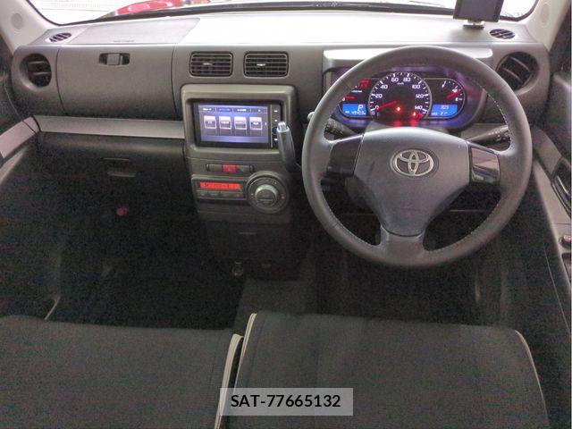 Toyota PIXIS SPACE 2015-04 7329332-7